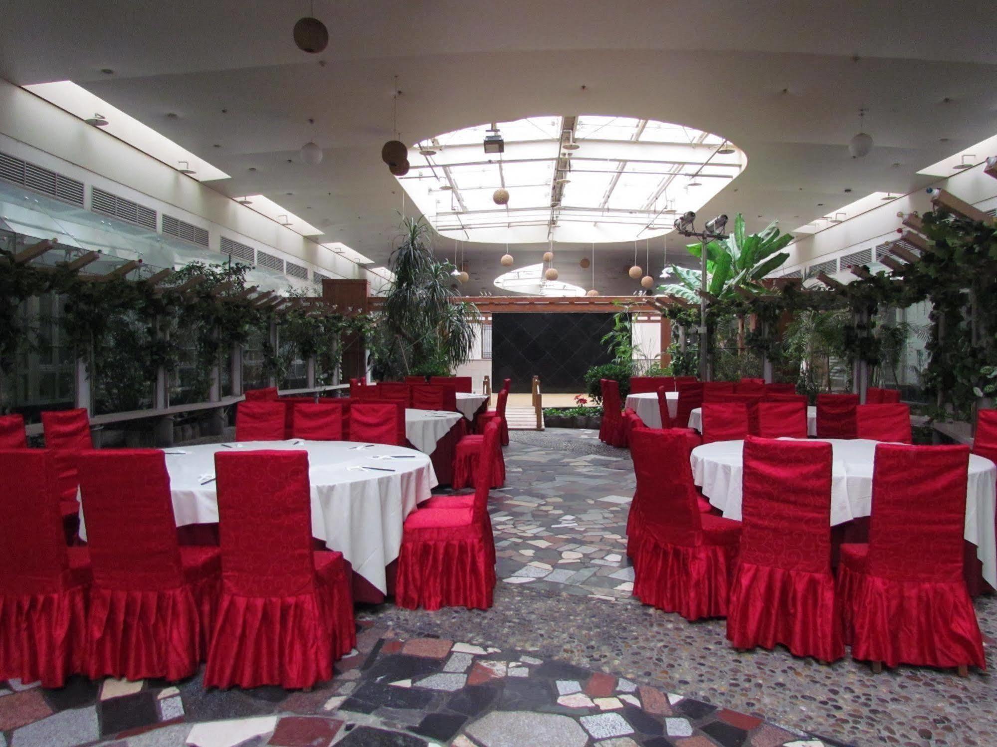 Tianjin Super Garden Hotel Exterior photo